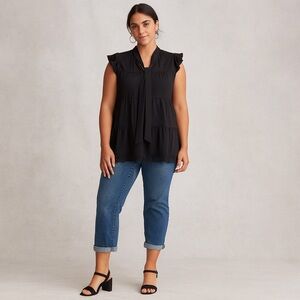 Monteau Los Angeles Women’s Top With Ruffle Cap Sleeves And Lace Hem Size XL